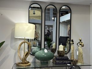 LADY DCOR - 437-4220507