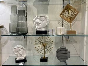 FIGURA COLORIDA 10X28X35,5 CM - 541-600578