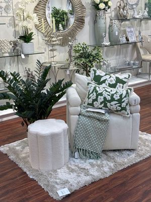 MILLONARIA COM POETA - 592-312329