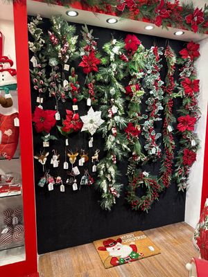 WOODEN DEER HANGER - 202-4900120